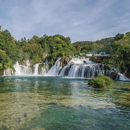 Gorgeous In Dubravice-skradin With Wifi * Dubravice